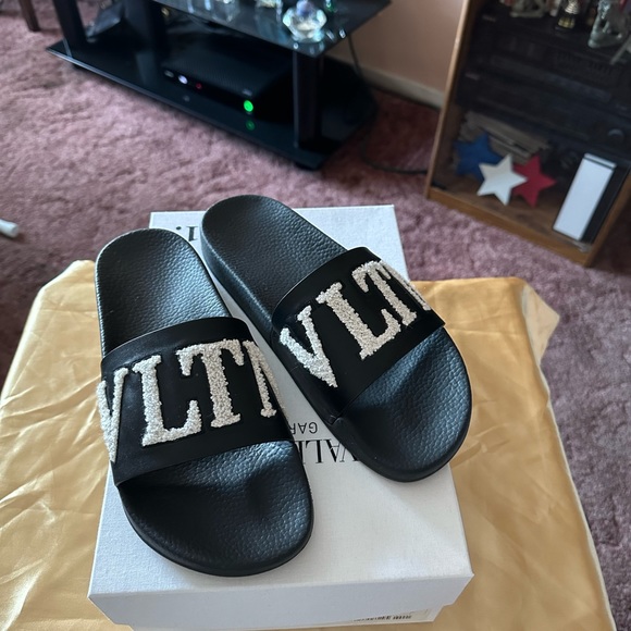 Valentino brand logo print sandal size 41 - Picture 3 of 4